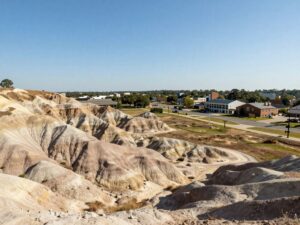 Scenic view of Birmingham, Alabama highlighting its geological features